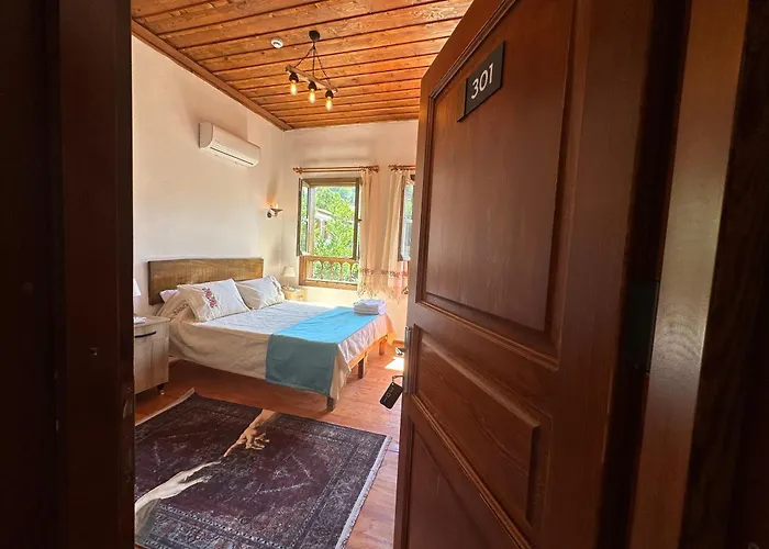 çirkince şirince Pansiyon *